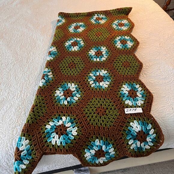 Granny Blanket Vintage Crochet Handmade Hexagon - Picture 3 of 8